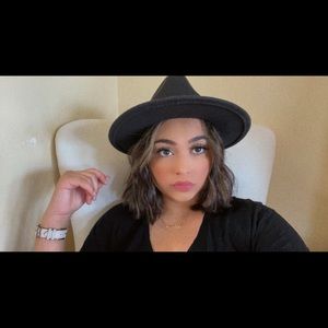 Meet your Posher, Jenni